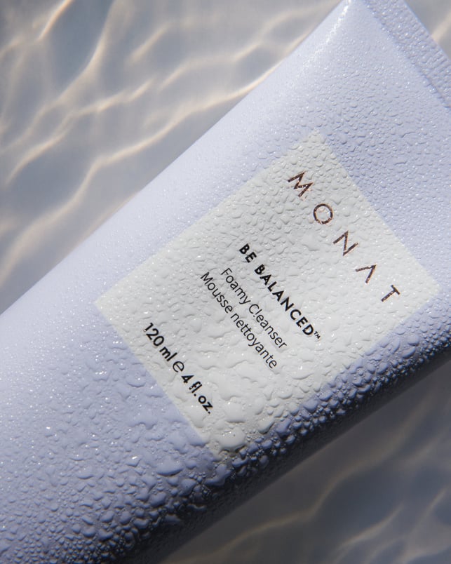 Monat Foamy Cleanser in Water 